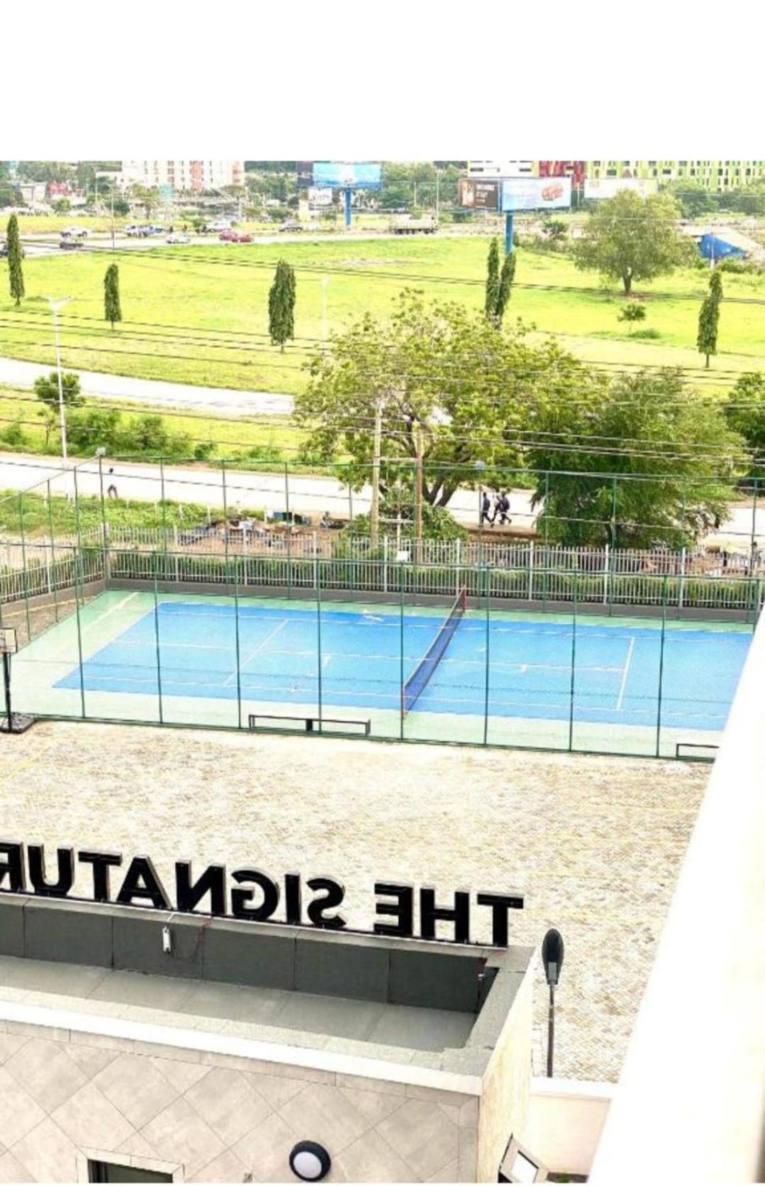 The Signature Hotel Apartment Accra Ghana Exterior photo
